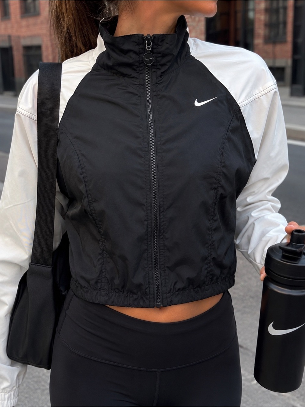VNTG Y2K Nike Windbreaker Jacket Retro Sportswear Gorpcore Streetwear